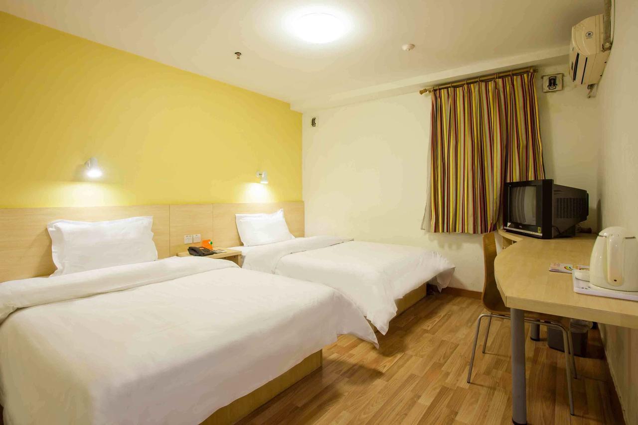 7Days Inn Nanjing Xuanwu Lake East Coach Terminal Exterior foto